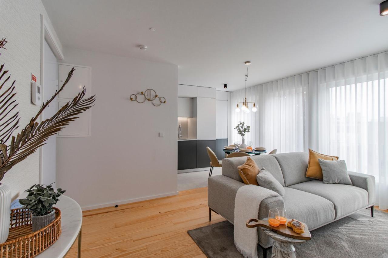 Apartment Joao Regras 321 By Lovelystay *